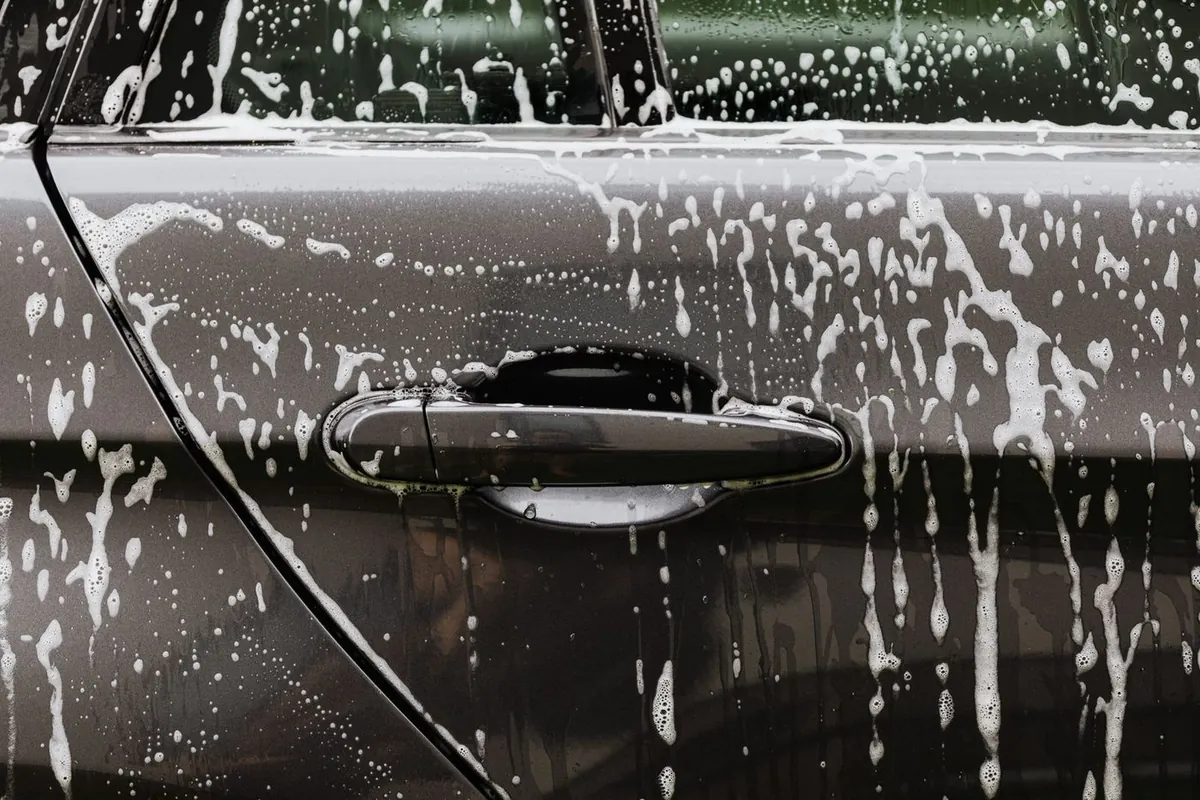 Bubbles Car Wash mobile car cleaning